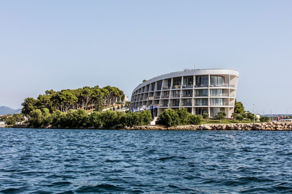 Hotel Exterior - Viveres Selections