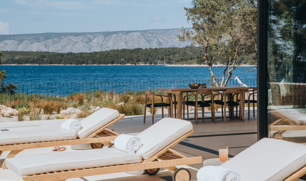 Villa Cliff