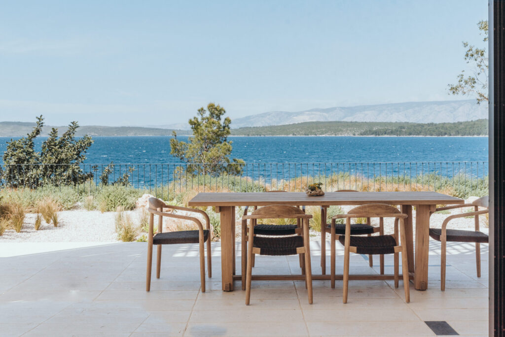 Villa Cliff